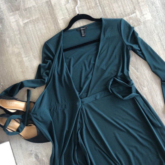 Forever 21 Dress - Picture 6 of 6